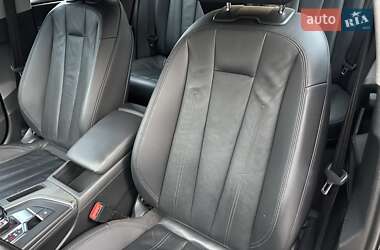 Седан Audi A4 2016 в 