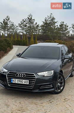 Седан Audi A4 2018 в 