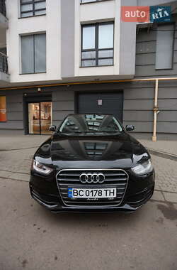Седан Audi A4 2014 в 