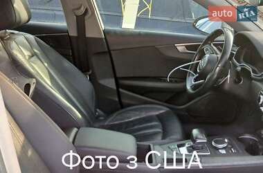 Седан Audi A4 2016 в 
