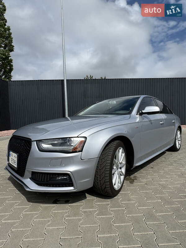 Седан Audi A4 2015 в Києві
