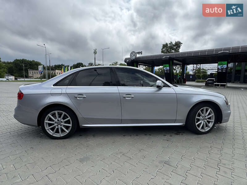 Седан Audi A4 2015 в Києві