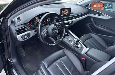 Седан Audi A4 2016 в 