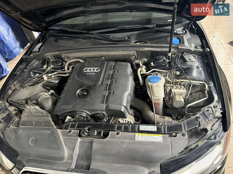 Седан Audi A4 2015 в Киеве