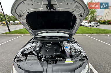 Седан Audi A4 2015 в 