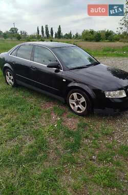 Седан Audi A4 2001 в 