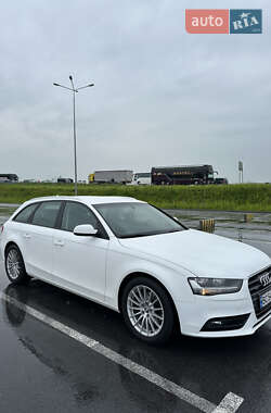 Универсал Audi A4 2014 в 