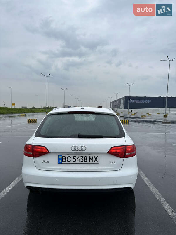 Универсал Audi A4 2014 в Львове