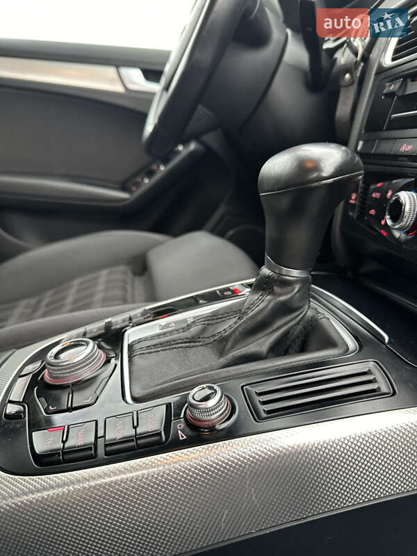 Универсал Audi A4 2014 в Львове