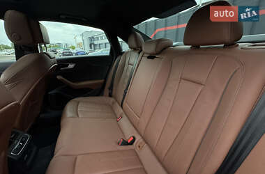 Седан Audi A4 2020 в 
