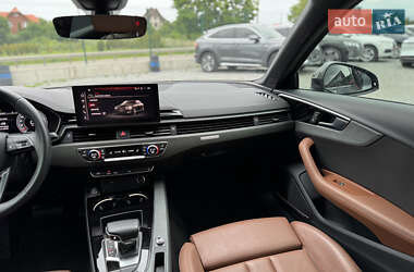 Седан Audi A4 2020 в 