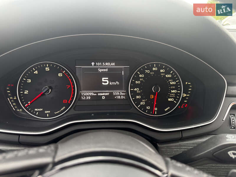 Седан Audi A4 2017 в Киеве