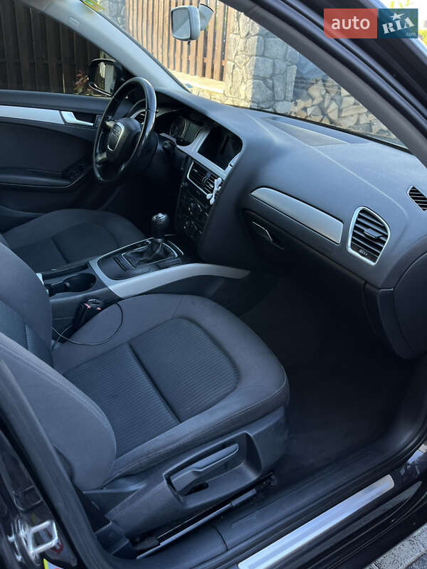 Универсал Audi A4 2009 в Староконстантинове