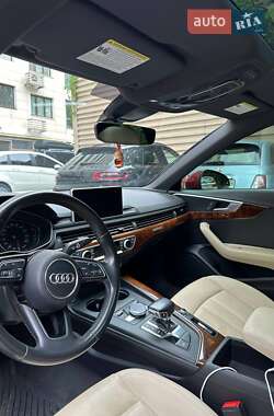 Седан Audi A4 2016 в 