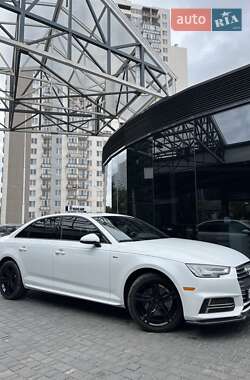 Седан Audi A4 2018 в Одессе