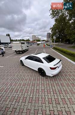 Седан Audi A4 2018 в Одесі