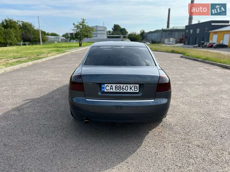 Седан Audi A4 2001 в Черкассах