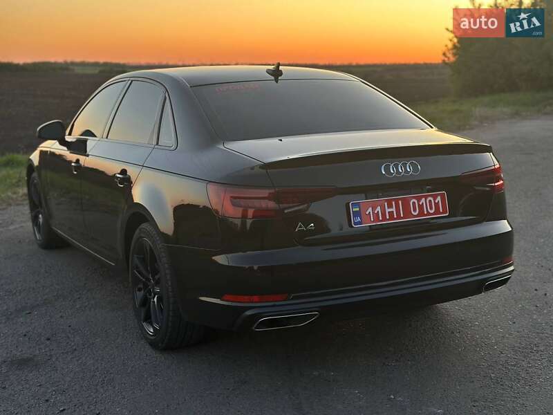 Седан Audi A4 2019 в Полтаві