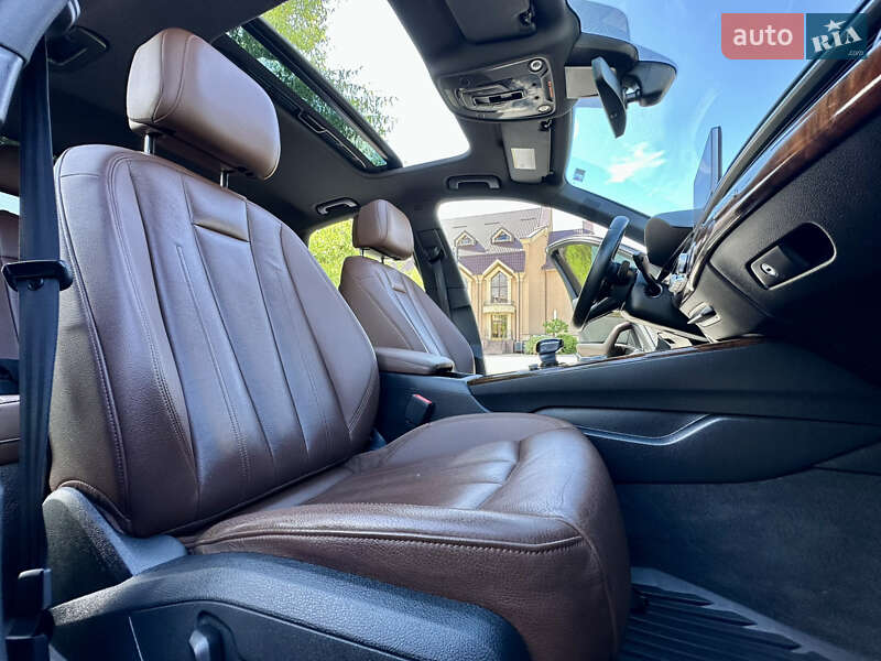 Седан Audi A4 2017 в Киеве