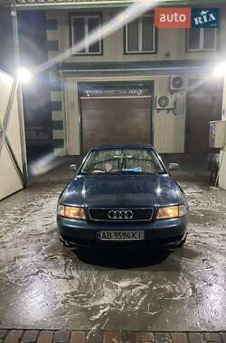Седан Audi A4 1996 в Хмельницком