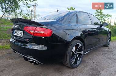 Седан Audi A4 2013 в Смілі