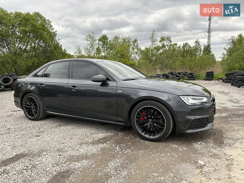 Седан Audi A4 2017 в Львове
