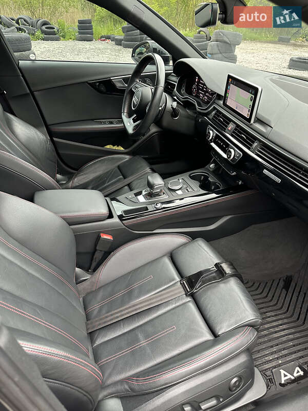 Седан Audi A4 2017 в Львове