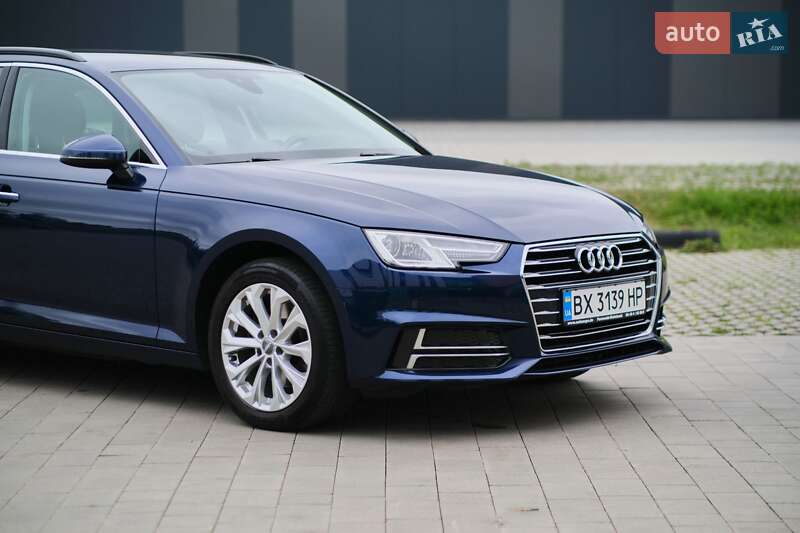 Универсал Audi A4 2019 в 