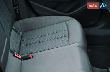 Универсал Audi A4 2019 в 