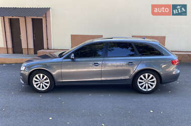Универсал Audi A4 2012 в 