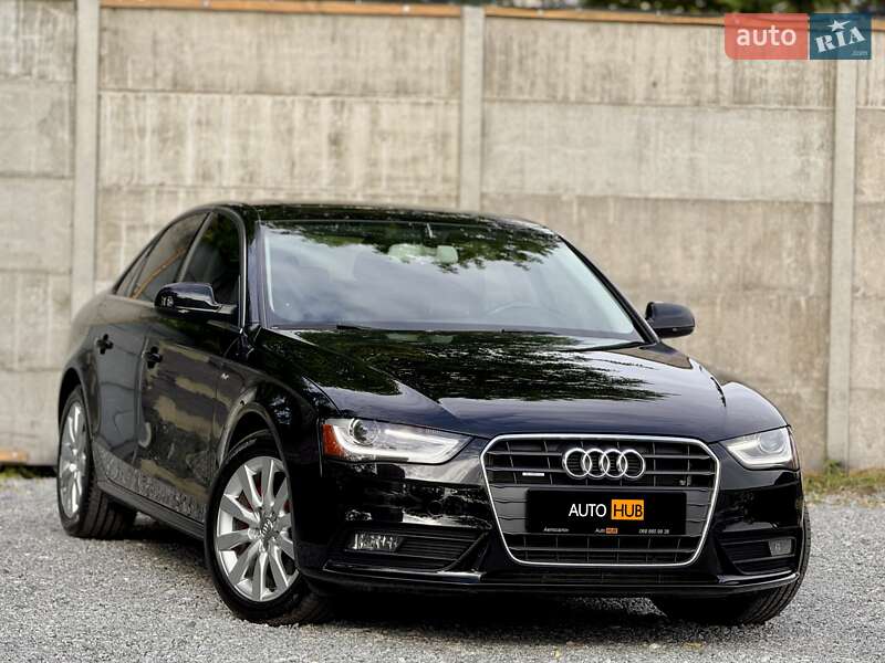 Седан Audi A4 2015 в 