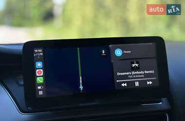 Седан Audi A4 2014 в 