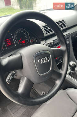 Седан Audi A4 2006 в Гнівані