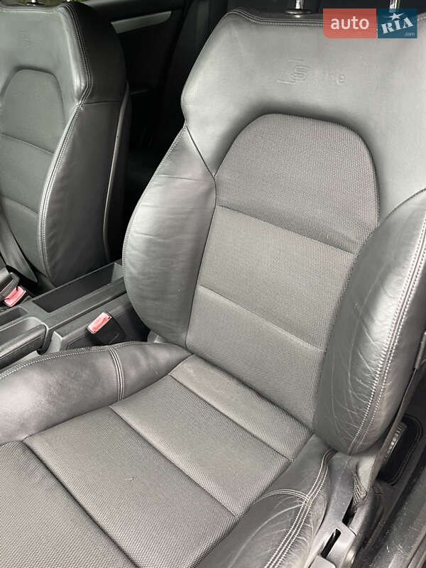 Седан Audi A4 2006 в Гнивани