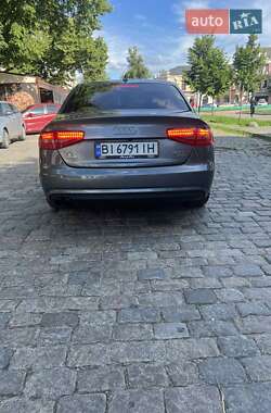 Седан Audi A4 2012 в Полтаве