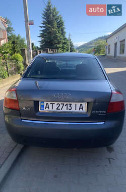 Седан Audi A4 2001 в 