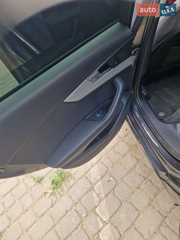 Седан Audi A4 2017 в Николаеве