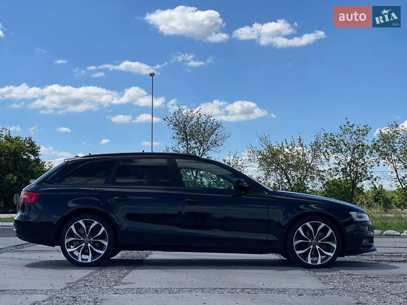 Универсал Audi A4 2015 в Ужгороде