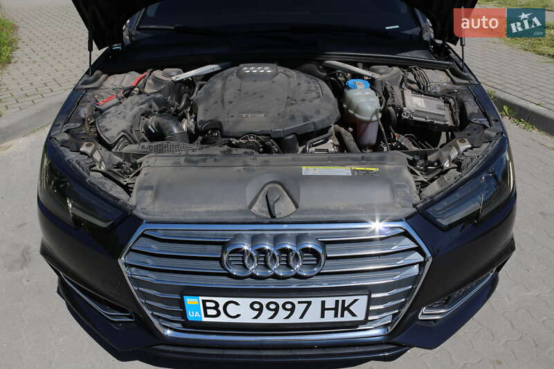 Седан Audi A4 2017 в Львове