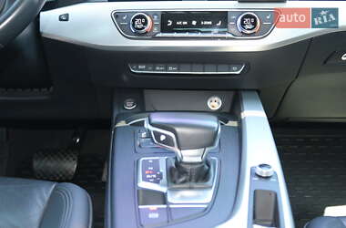 Седан Audi A4 2017 в Львове