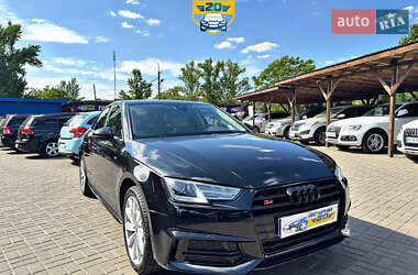 Седан Audi A4 2018 в Кривому Розі