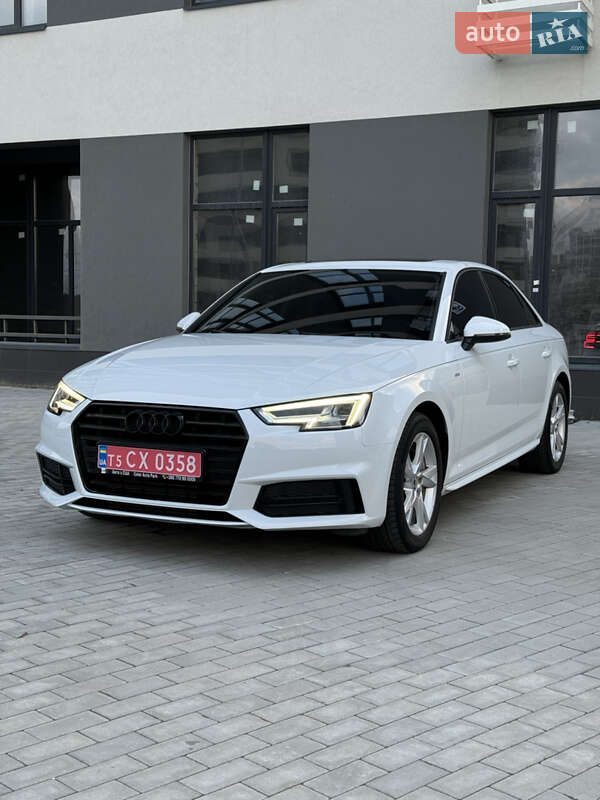 Седан Audi A4 2018 в Києві