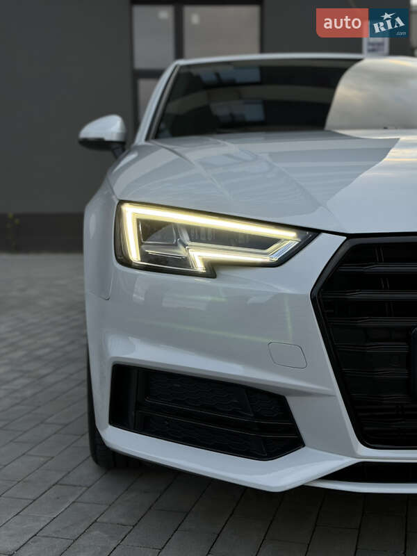 Седан Audi A4 2018 в Києві