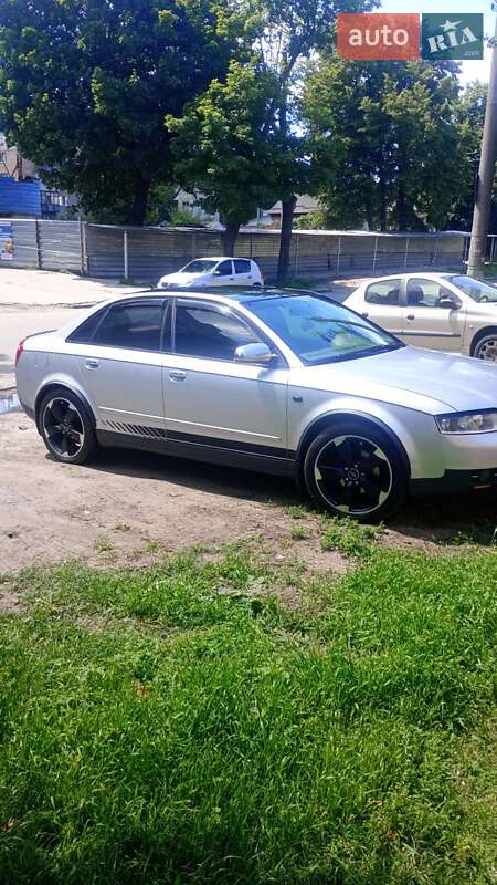 Седан Audi A4 2001 в Черкассах