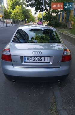 Седан Audi A4 2002 в 