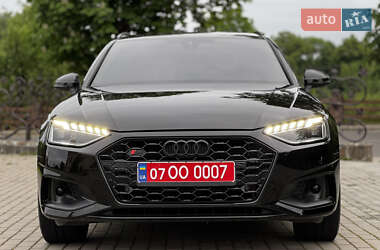 Универсал Audi A4 2021 в 