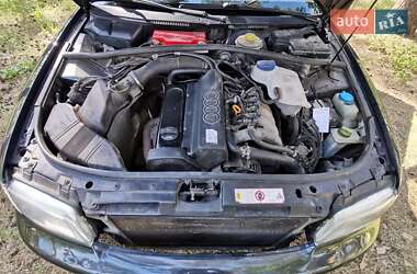 Седан Audi A4 1996 в Киеве