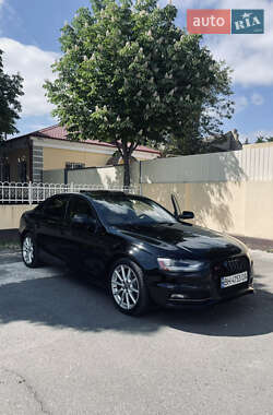 Седан Audi A4 2013 в 