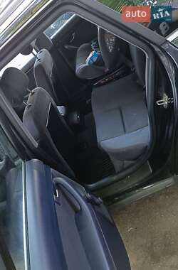 Универсал Audi A4 2003 в 