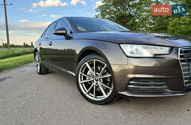 Седан Audi A4 2016 в 